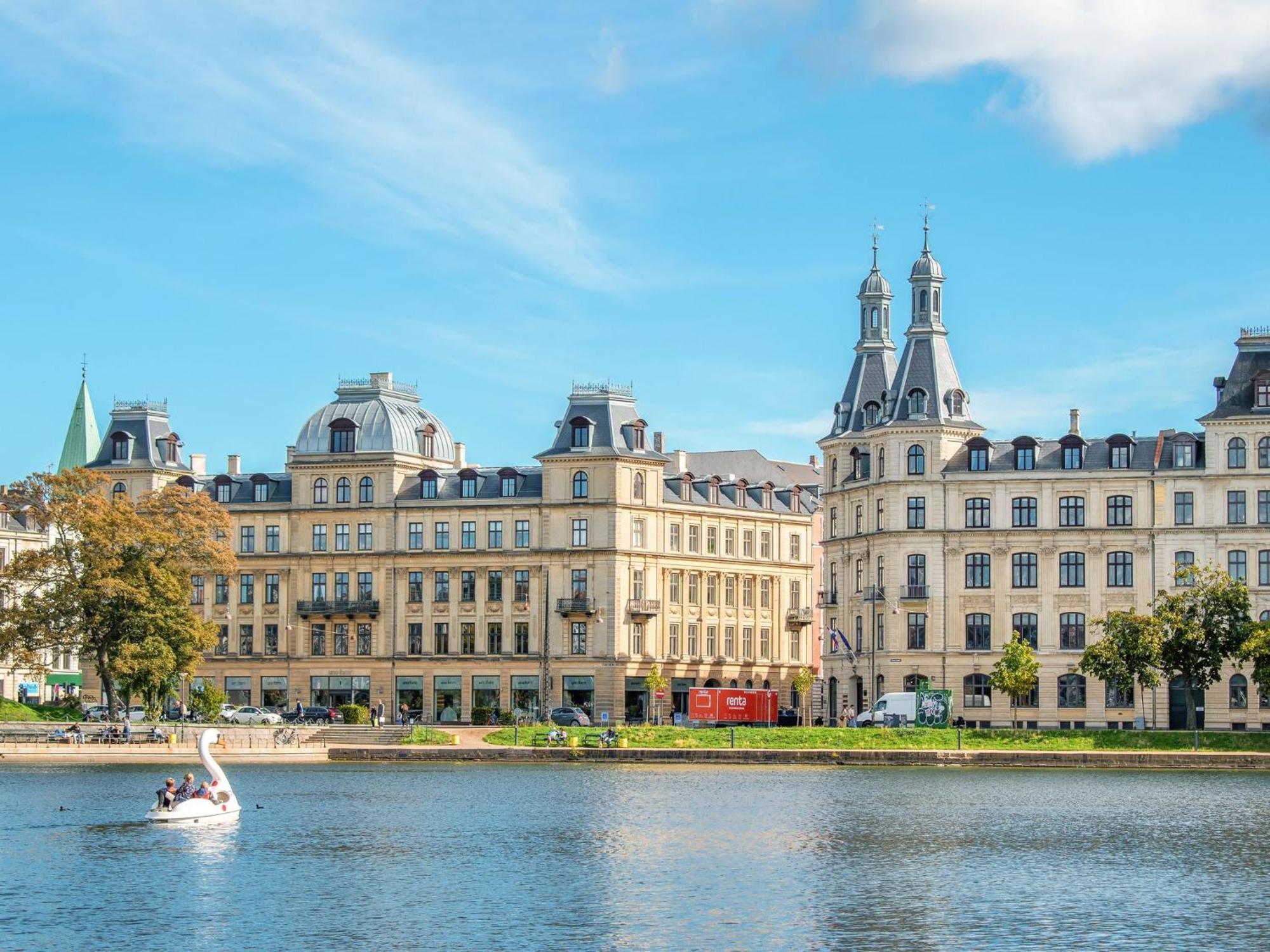 Sanders Square - Spacious Six-Bedroom Apartment Near Amalienborg كوبنهاجن المظهر الخارجي الصورة