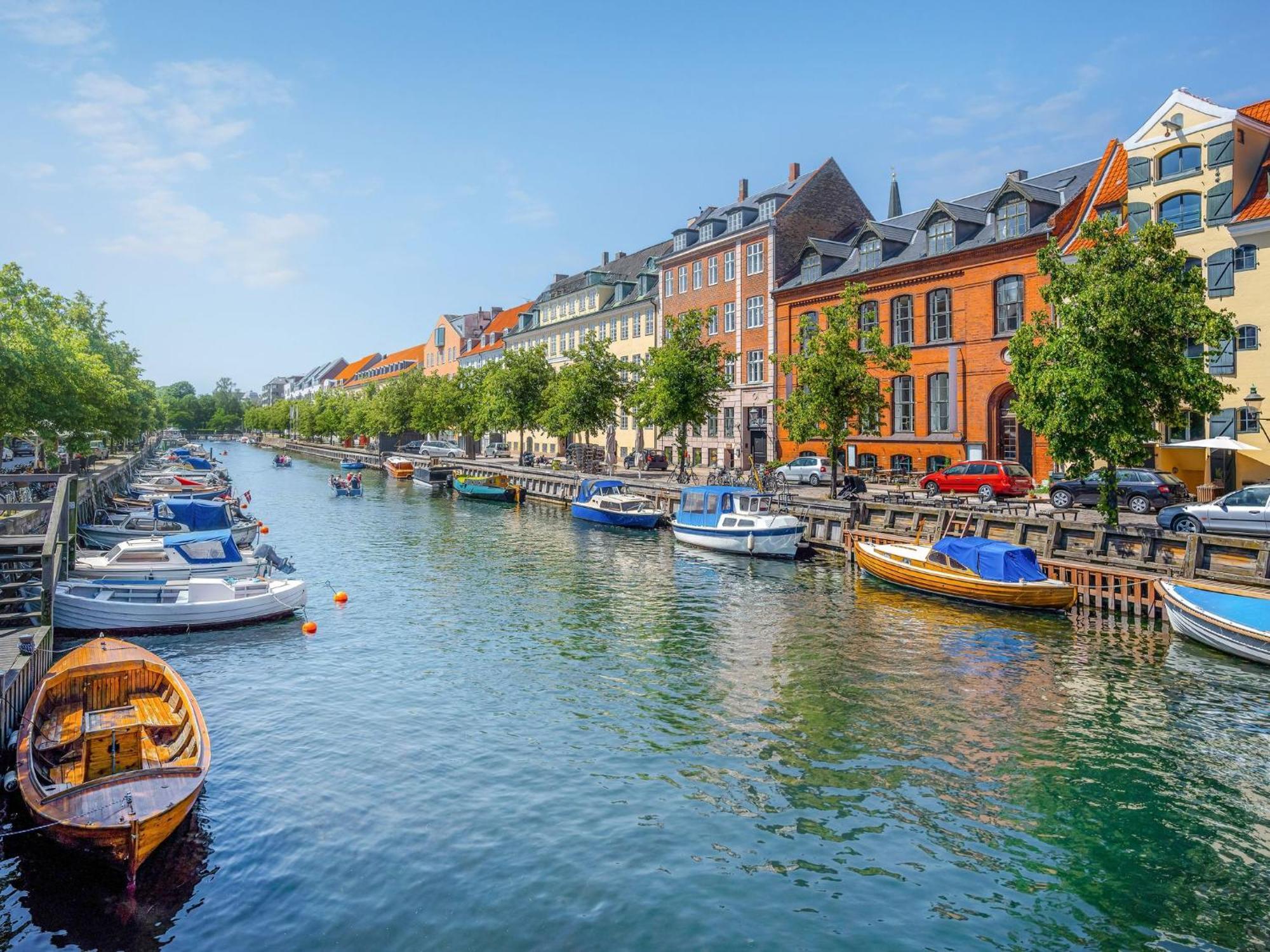 Sanders Square - Spacious Six-Bedroom Apartment Near Amalienborg كوبنهاجن المظهر الخارجي الصورة